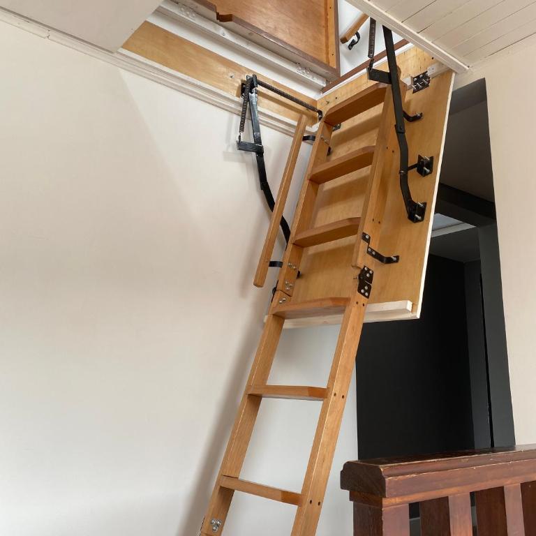 Alojamiento 1A Altillo - Habitación Individual con baño privado - 5