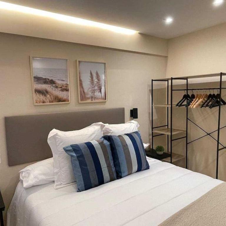 Rincón acogedor descubre la ciudad - Three-Bedroom Apartment - 3