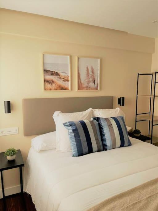 Rincón acogedor descubre la ciudad - Three-Bedroom Apartment - 12