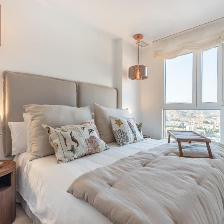 Malaga Skyline 9 Pool & Parking Free - Apartamento con vistas al mar - 28