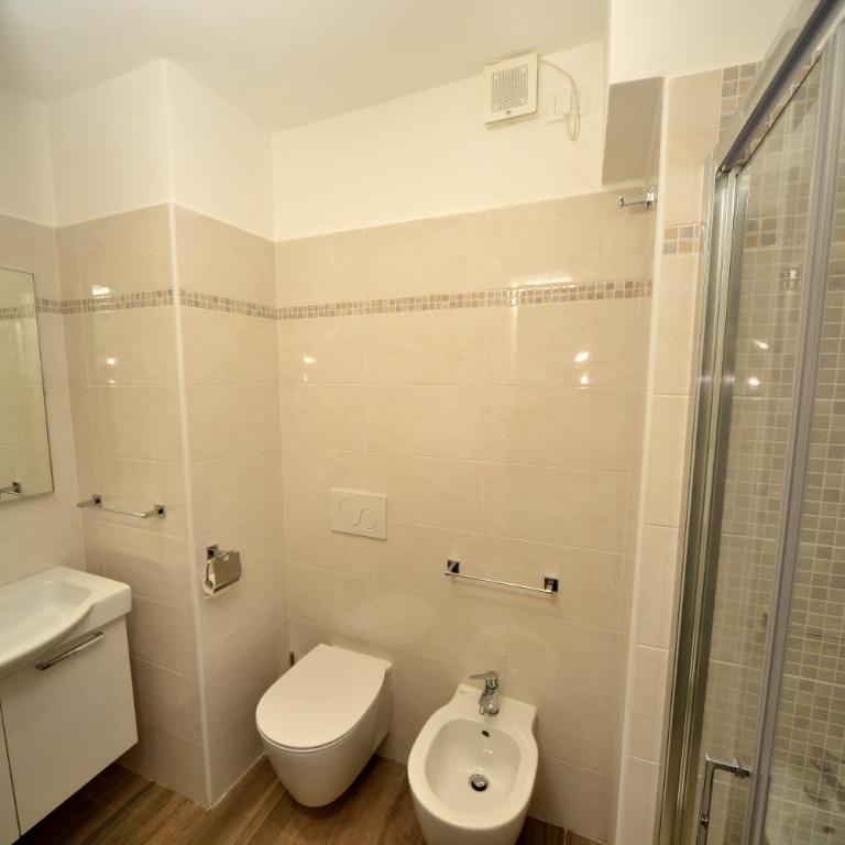 Gioberti House - Camera Matrimoniale Budget - 3