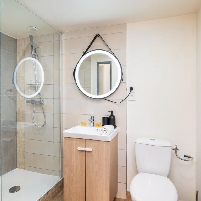 Le Tolstoï & SPA - Two-Bedroom Apartment - 3