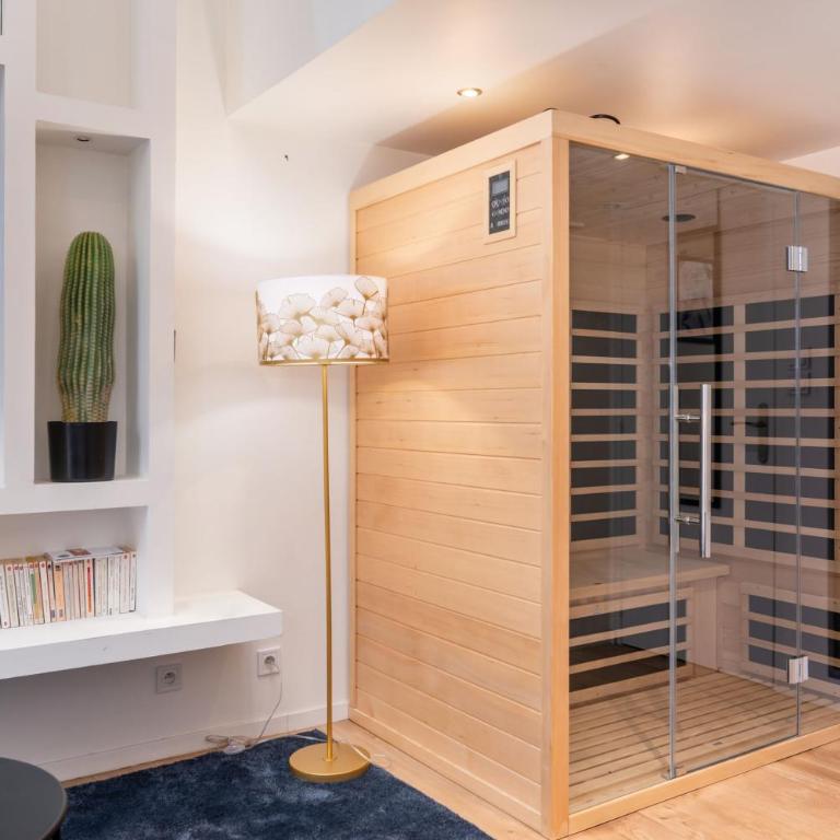 Le Tolstoï & SPA - Two-Bedroom Apartment - 20