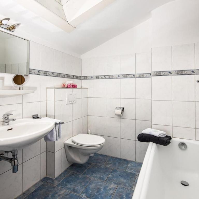 Sportpension Färbinger - Apartment mit Balkon - 6