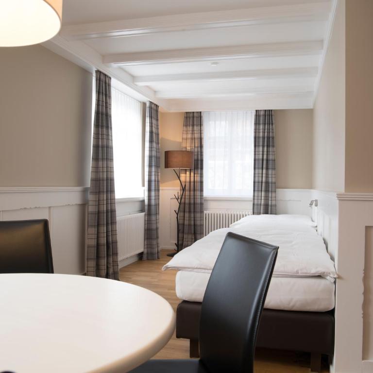 Hotel Edelweiss - Standard Vierbettzimmer - 2