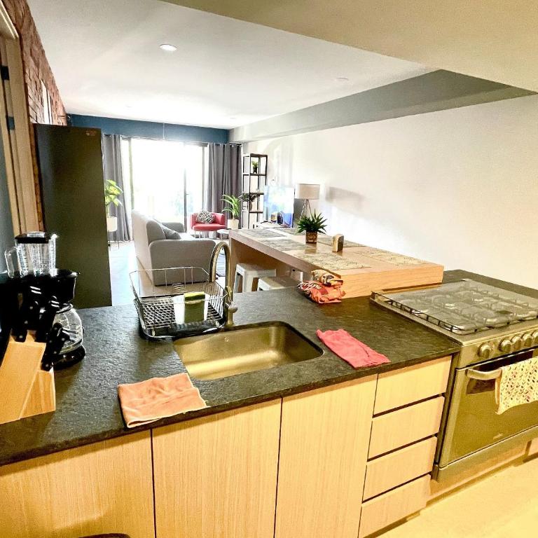 Depto en Soho Morelos precioso, nuevo, 2 recámaras y muchas amenidades en el edificio - Two-Bedroom Apartment - 17