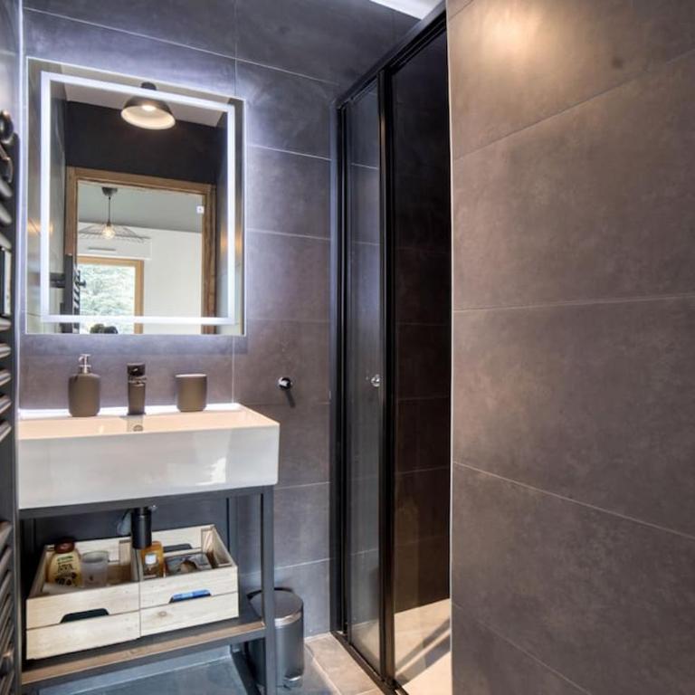 Magnifique chalet mitoyen - Jacuzzi - Cousinade II - Superior Chalet - 24