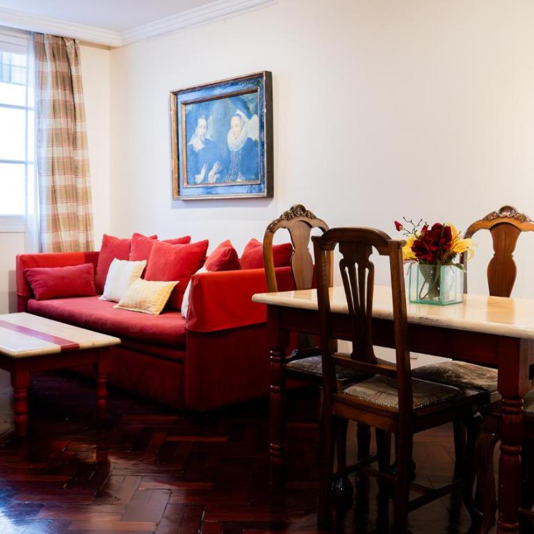 Departamentos de diseño clásico en el Centro histórico - Apartamento - 3