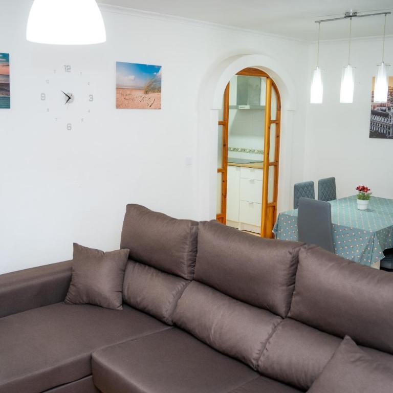 Apartamento en Torrevieja - Three-Bedroom Apartment - 25