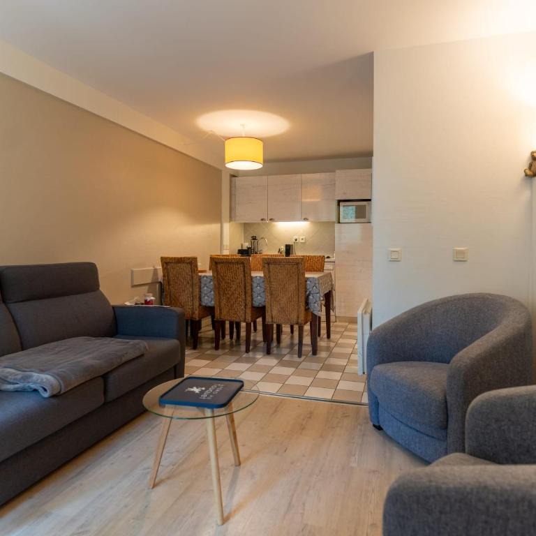 Appt 2 pièces cabine 6 pers avec piscine tennis parking gratuit 217 - Appartement - 7