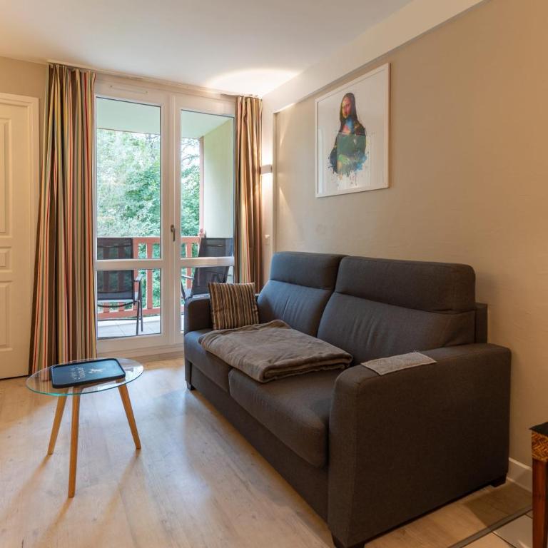 Appt 2 pièces cabine 6 pers avec piscine tennis parking gratuit 217 - Appartement - 8