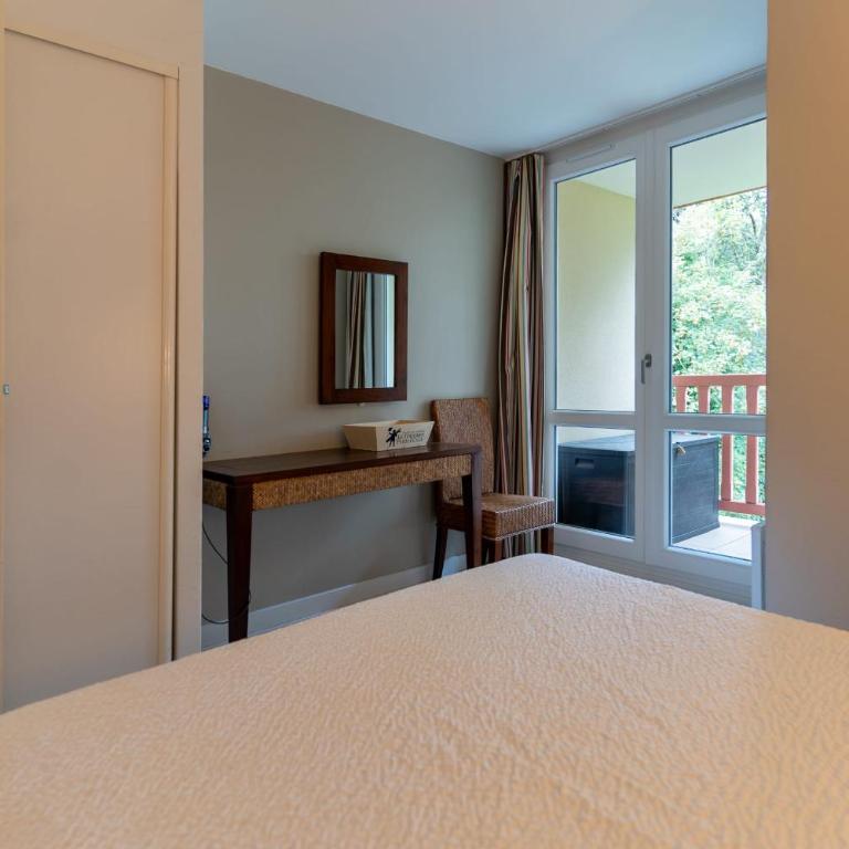 Appt 2 pièces cabine 6 pers avec piscine tennis parking gratuit 217 - Appartement - 18