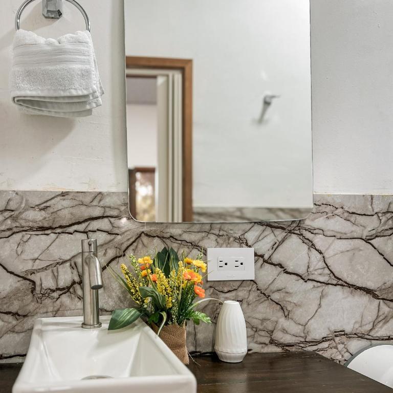 Coffee House Minca - Twin Room with Private Bathroom - 11