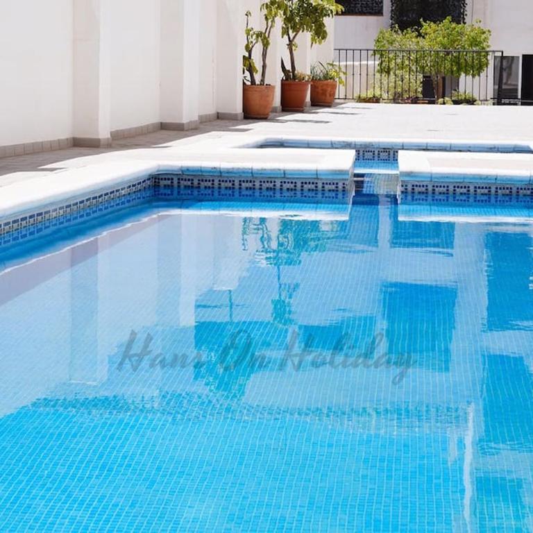 Penthouse 5 Arcos, Frigiliana, 2 bedroom, Pool, Large roof Terrace, BBQ and Amazing views HansOnHoliday Rentals - Apartamento de 2 dormitorios - 3