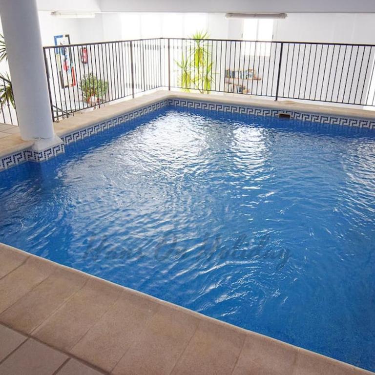 Penthouse 5 Arcos, Frigiliana, 2 bedroom, Pool, Large roof Terrace, BBQ and Amazing views HansOnHoliday Rentals - Apartamento de 2 dormitorios - 13