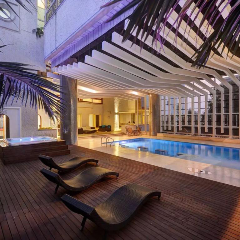 Stunning Luxury Penthouse with SPA and Concierge - Apartamento - 97