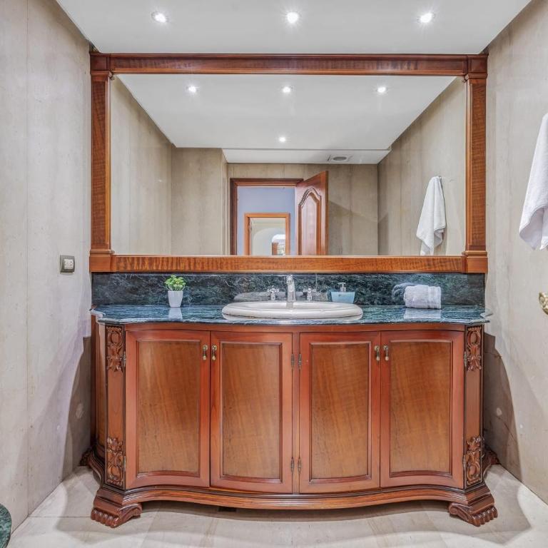Stunning Luxury Penthouse with SPA and Concierge - Apartamento - 36