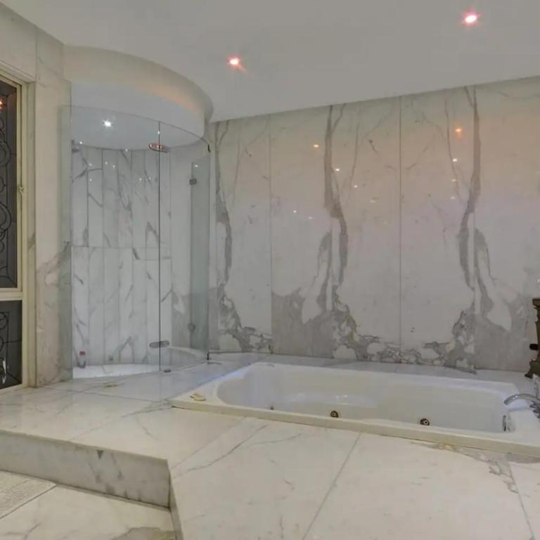 Stunning Luxury Penthouse with SPA and Concierge - Apartamento - 38