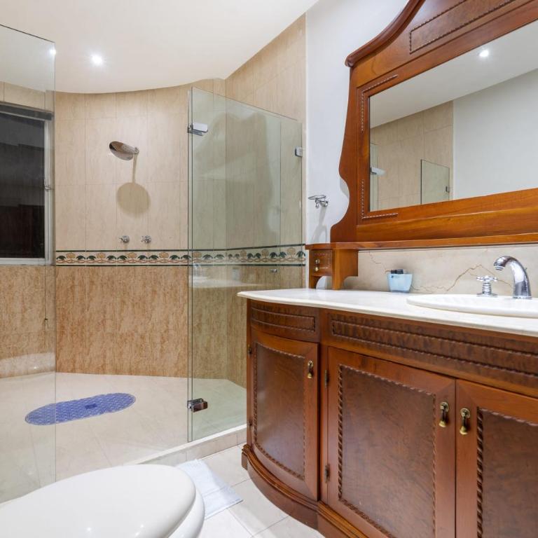 Stunning Luxury Penthouse with SPA and Concierge - Apartment - 47