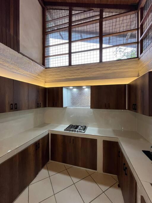 Casa de Emmita - Four-Bedroom House - 39