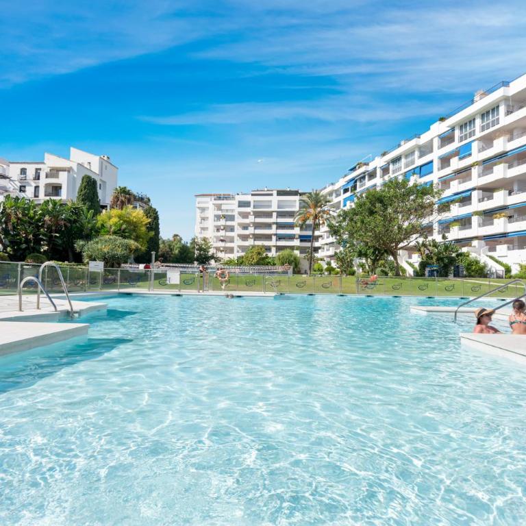 Cozy beach apartment at best location - Two-Bedroom Apartment - 29