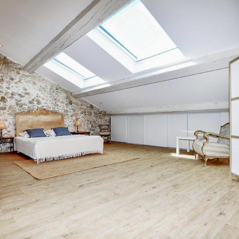 Awesome Home In Narbonne With Private Swimming Pool, Can Be Inside Or Outside - Maison de Vacances Six Chambres - 4
