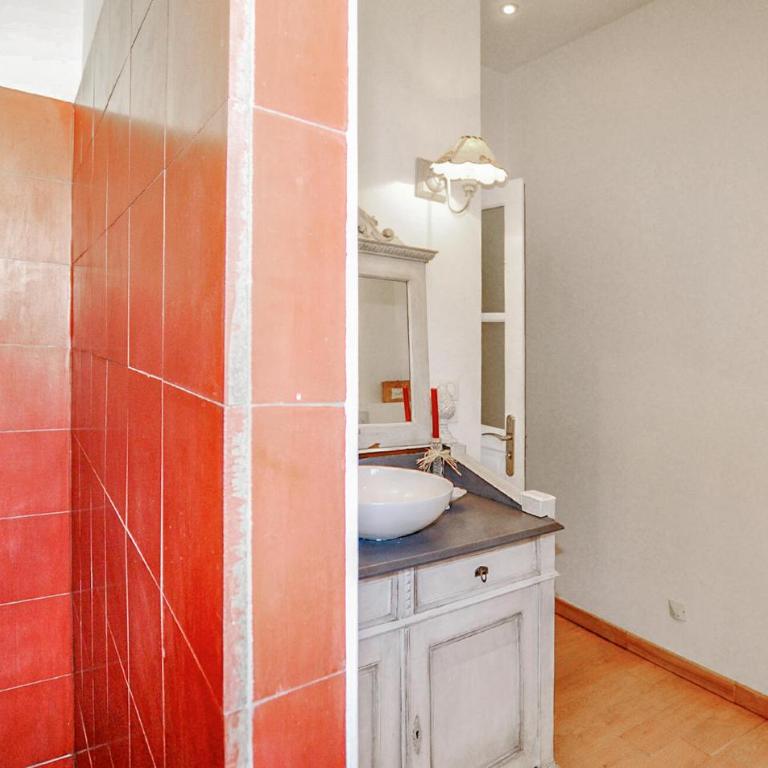 Awesome Home In Narbonne With Private Swimming Pool, Can Be Inside Or Outside - Maison de Vacances Six Chambres - 28