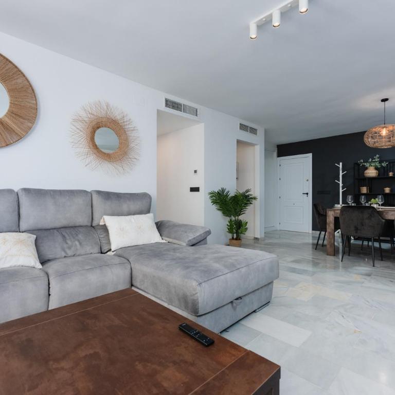 Modern Luxury 2B Apt in Puerto Banus - Two-Bedroom Apartment - 7