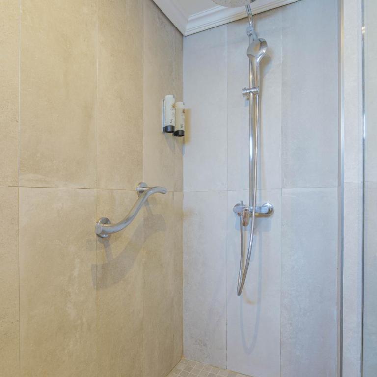 Au 30 Lille Centre Grand Palais - Suite avec Sauna (pas d'Accès au Spa) - 11