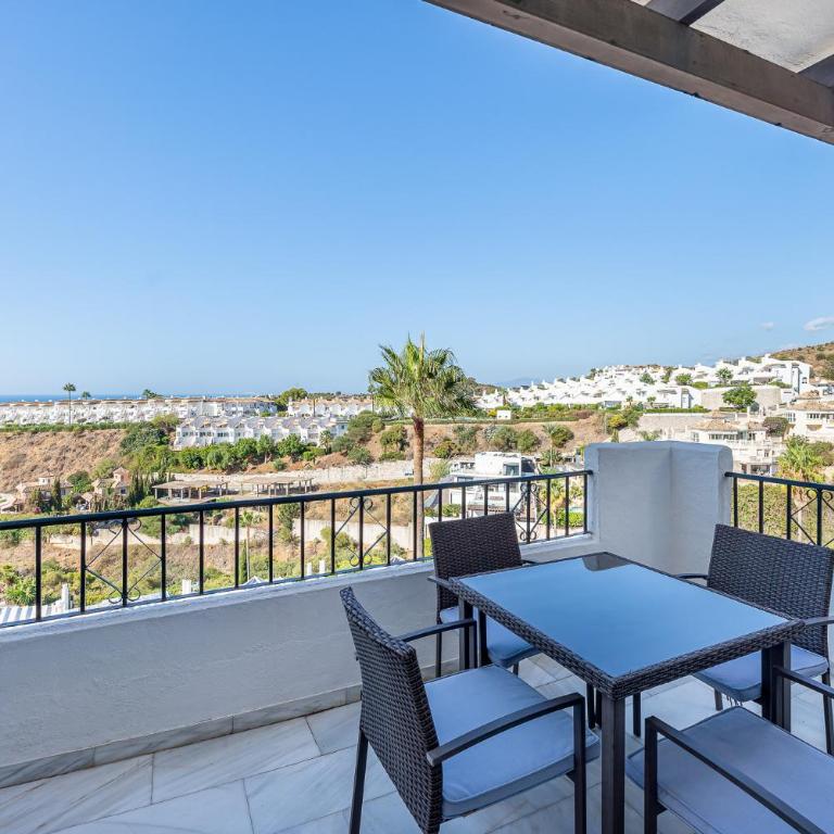 Calahonda 2 bed with Indoor Swimming Pool - Apartamento con balcón - 20