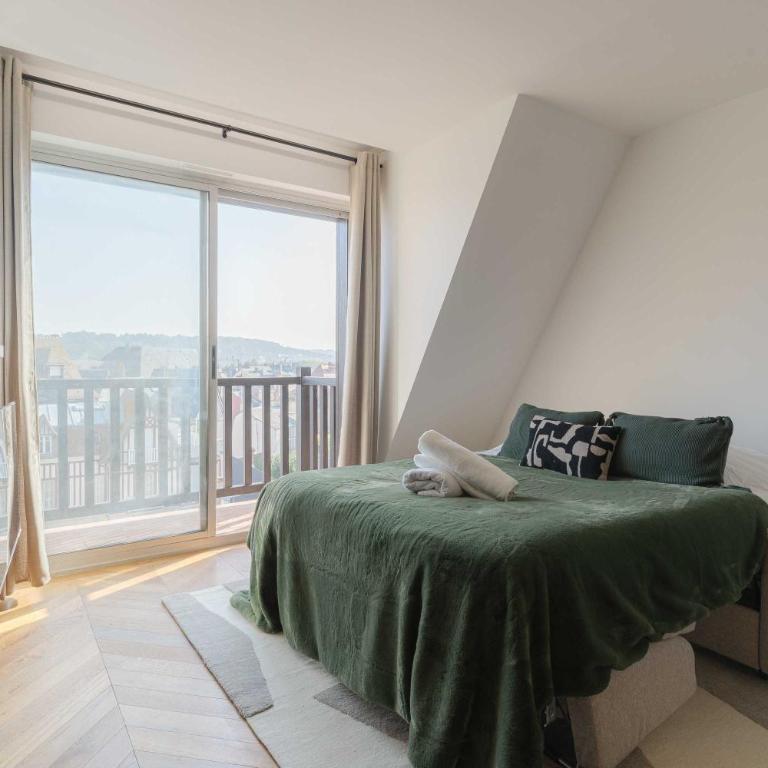 High-end 2 bedroom duplex with parking Place Morny - Appartement 1 Chambre - 14