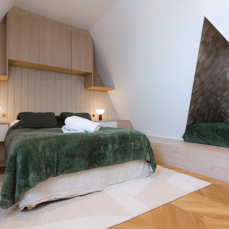 High-end 2 bedroom duplex with parking Place Morny - Appartement 1 Chambre - 16
