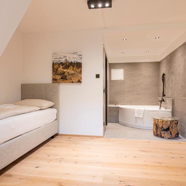 Saalbach Suites by ALPS RESORTS - Two-Bedroom Suite with IR-Sauna - 7