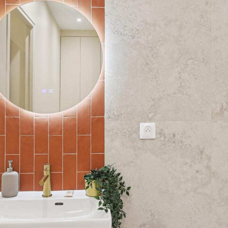 Lavie Maison AC Hot tub Montmartre - Appartement 1 Chambre - 25
