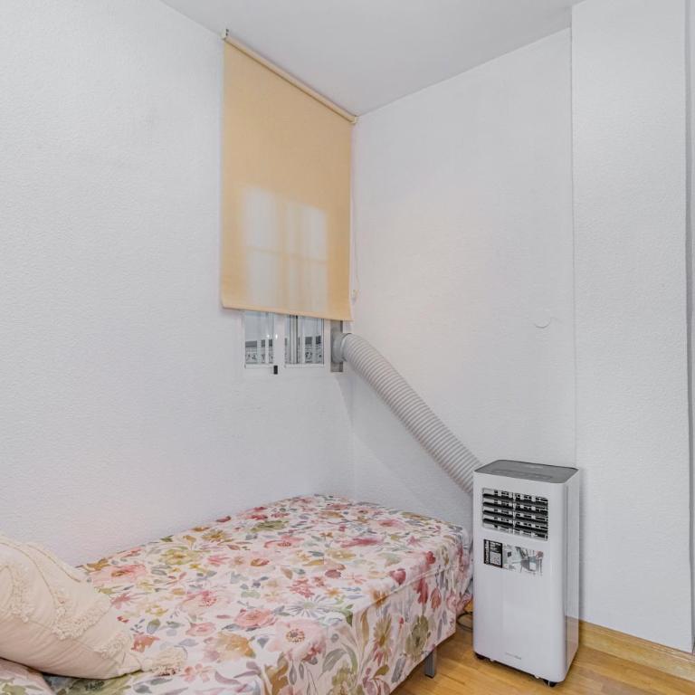 Ático Trucha Retreat con Terraza - Two-Bedroom Apartment - 27