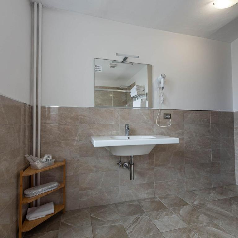 Apartments Torino Porta Susa PLUS - Casa con 3 Camere da Letto - 31