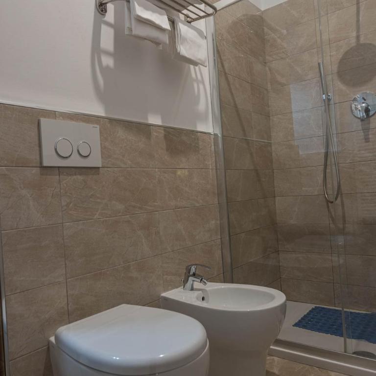 Apartments Torino Porta Susa PLUS - Casa con 2 Camere da Letto - 14