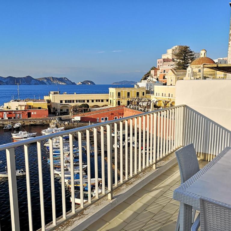 Turistcasa - Il Corridoio 34 - Appartamento con Vista Mare - 1