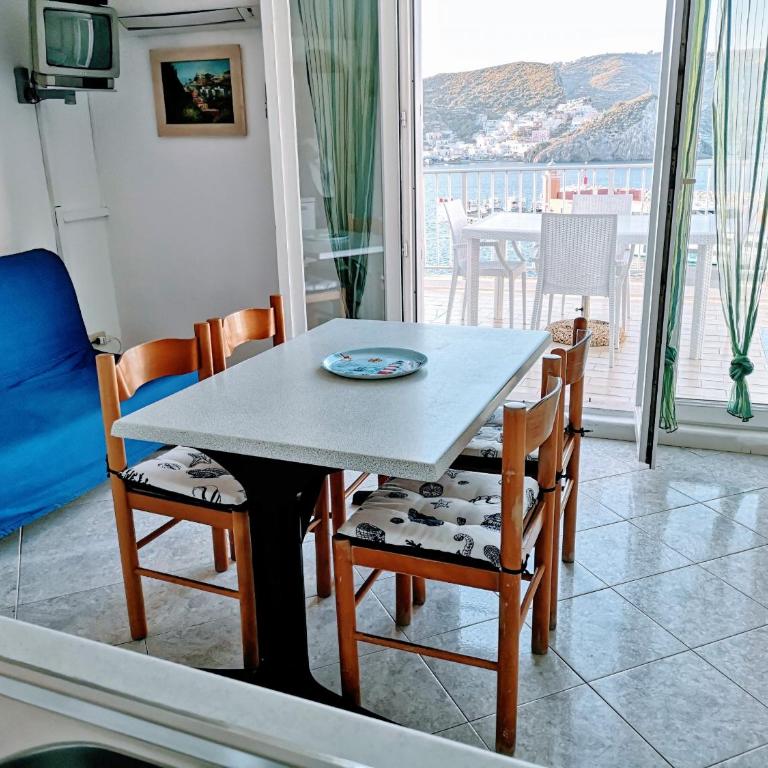 Turistcasa - Il Corridoio 34 - Appartamento con Vista Mare - 13