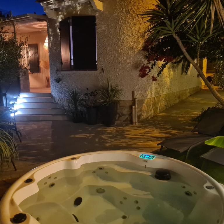 L'Oursinade - Jolie maison avec Jacuzzi et jardin - Maison 3 Chambres - 19