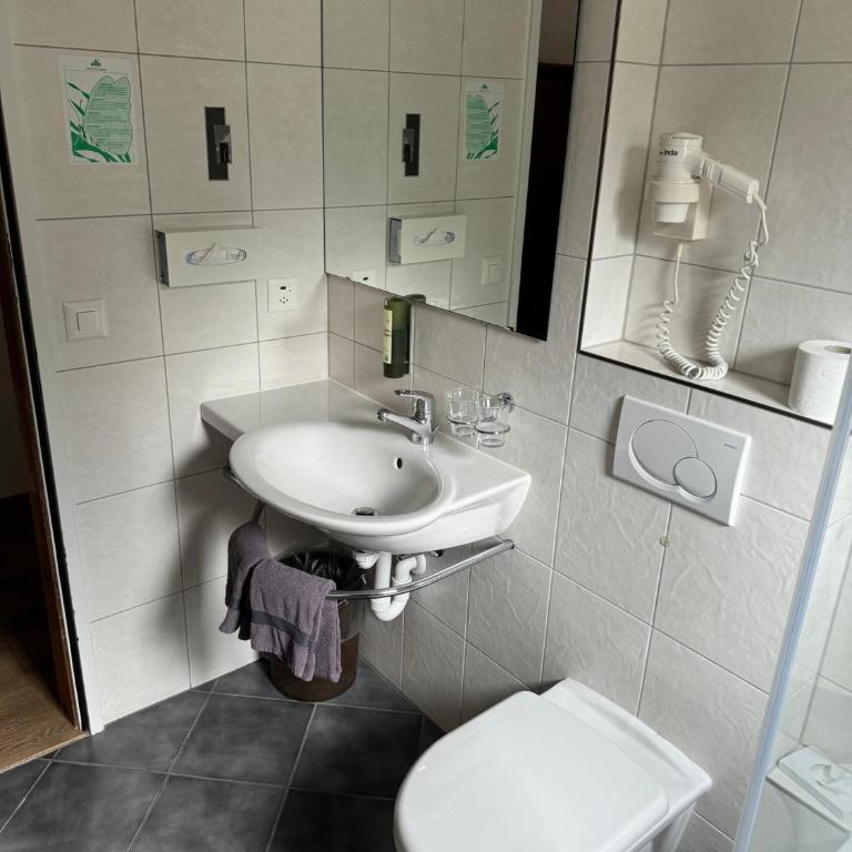 Hotel Adonis - Standard Zweibettzimmer - 6