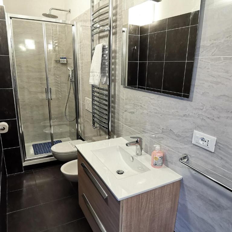 Casa Belfiore Vicenza Medici 23 - Camera Doppia con Letti Singoli con Bagno Privato - 12
