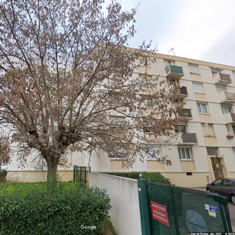 Grand F5 tout équipé, familles, entreprises et long séjour - Four-Bedroom Apartment - 11