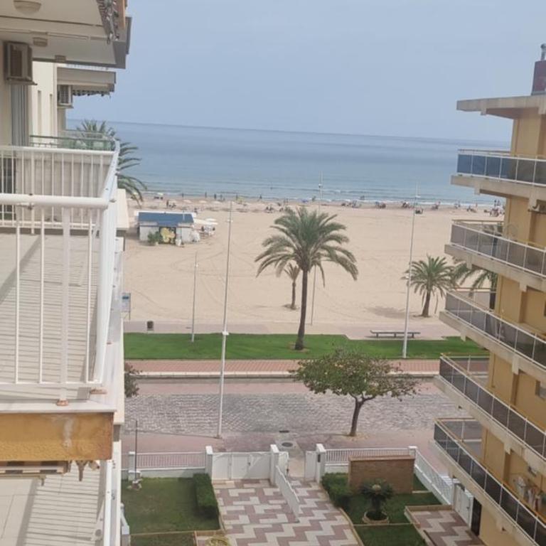 Gandia Playa Apartament Claudia Lux con vistas al mar - Apartamento de 3 dormitorios - 1