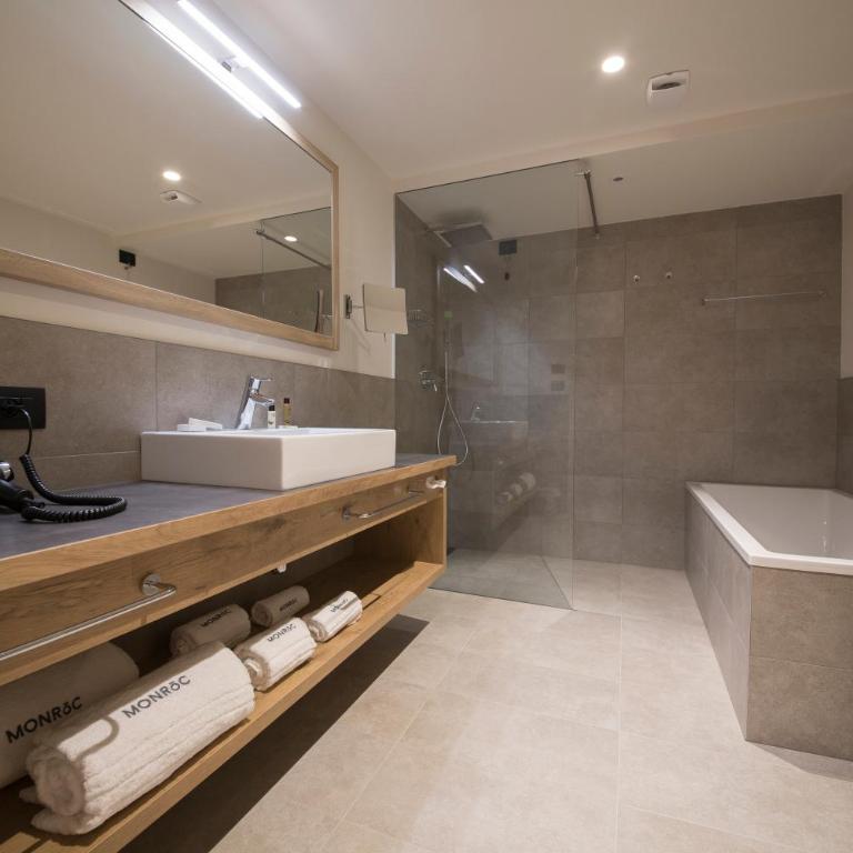 Monroc Hotel - Suite Deluxe - 4