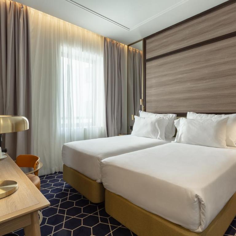 Pestana CR7 Gran Vía Madrid - Habitación Superior - 4