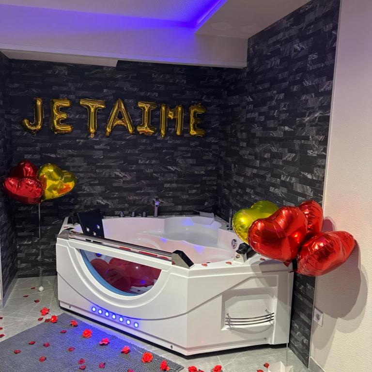 T3 5 étoile jacuzzi - One-Bedroom Apartment - 1