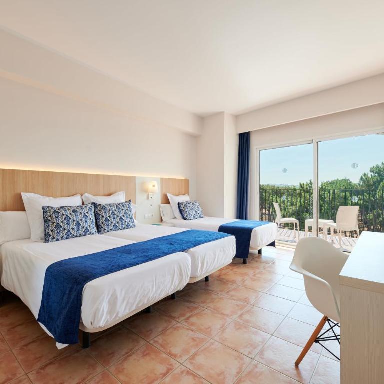 AluaSun Marbella Park - Dreibettzimmer - 1