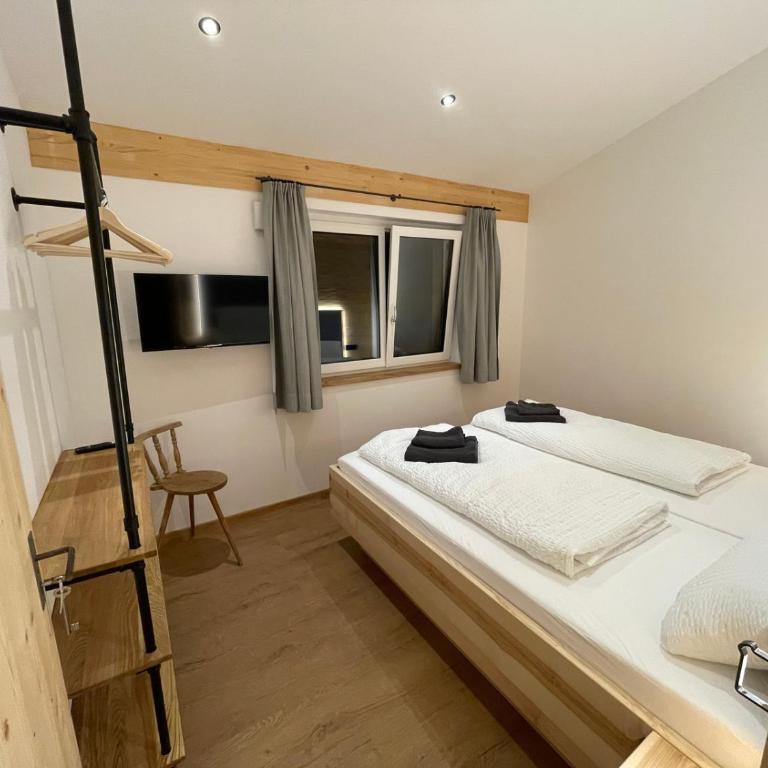 Stadl Lodge Hinterstein - Skipass im Winter und Bergbahnen im Sommer inklusive - Apartment mit 2 Schlafzimmern und Bergblick - 15