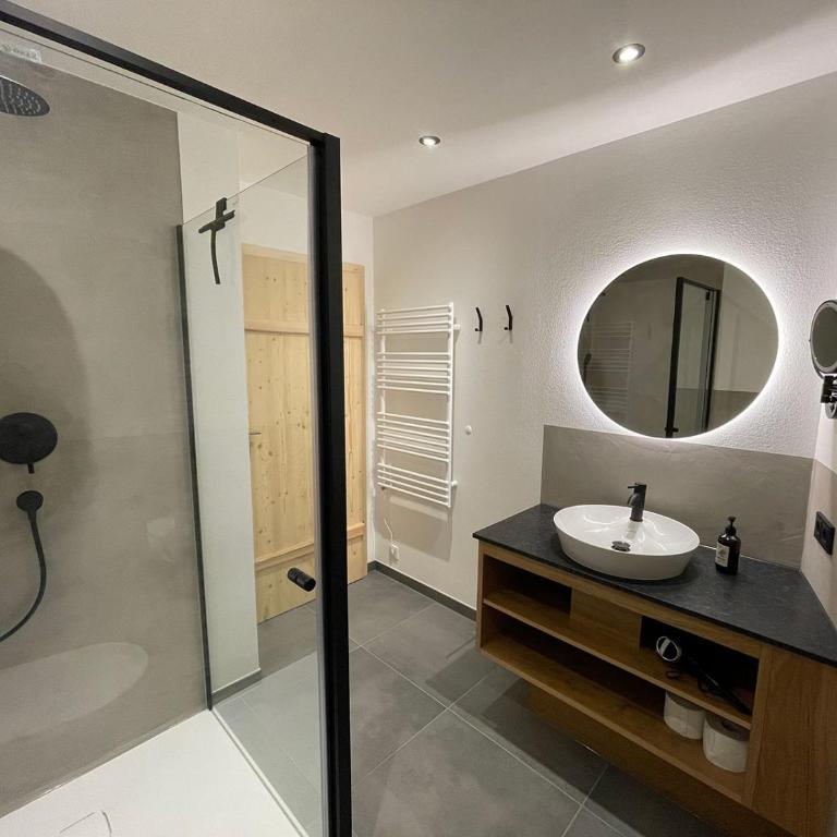 Stadl Lodge Hinterstein - Skipass im Winter und Bergbahnen im Sommer inklusive - Apartment mit 2 Schlafzimmern und Bergblick - 9